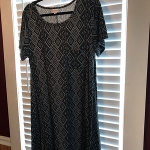 LuLaRoe Carly dress